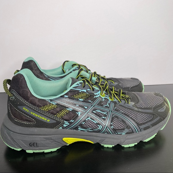 asics running shoes size 6